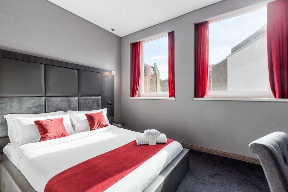 The Bryson Hotel Room Type - Standard Double Room, 1 Double Bed
