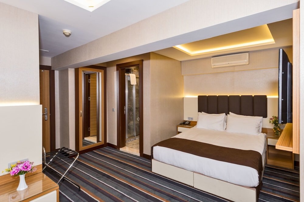 Bergama Hotel Room Type - Triple Room Bergama Hotel Room Type - Triple Room