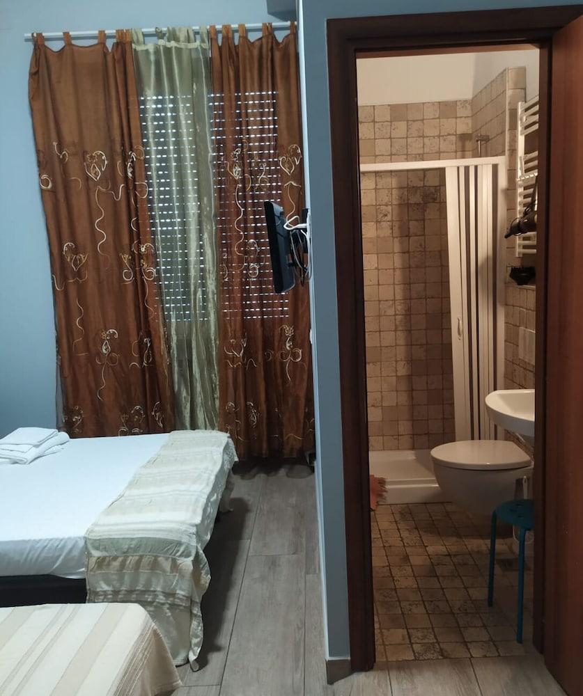 New Paradise Room Type - Premium Quadruple Room