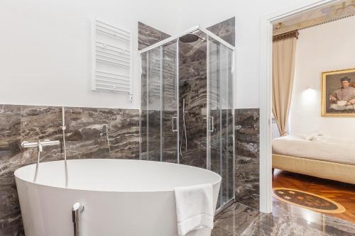 Palazzo del Duca Luxury Guest House - Tap to explore photos