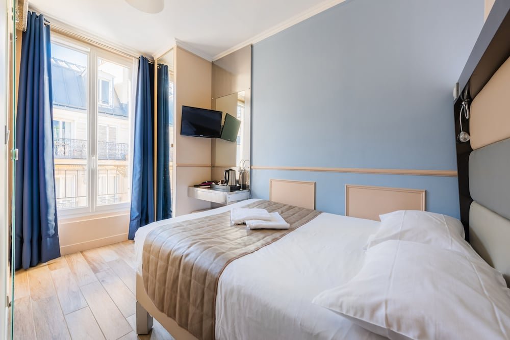 District République Room Type - Standard Double Room