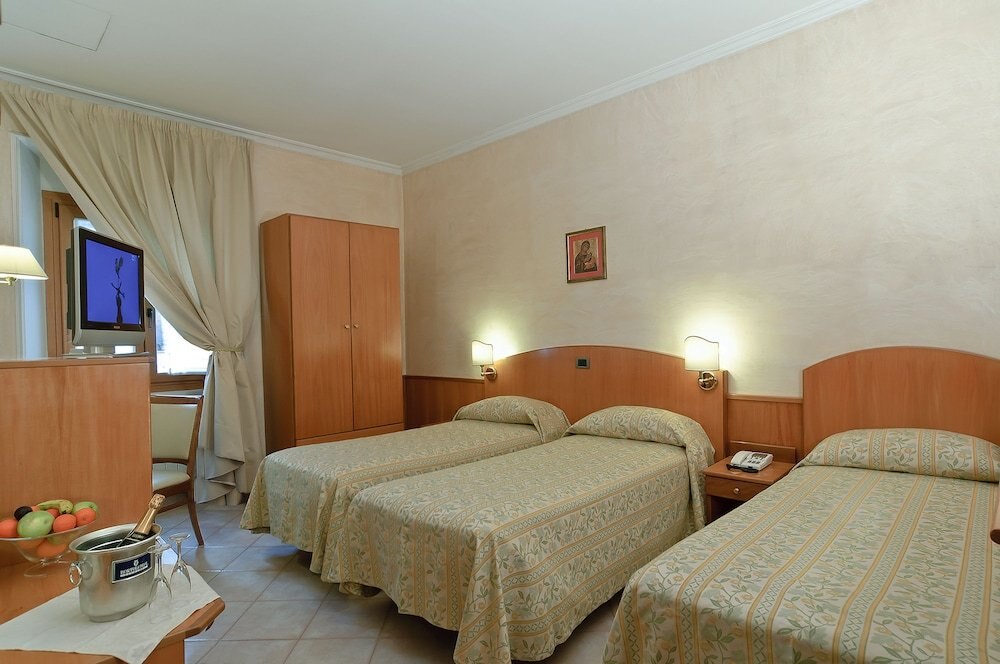 Hotel Museum Room Type - Triple Room Hotel Museum Room Type - Triple Room