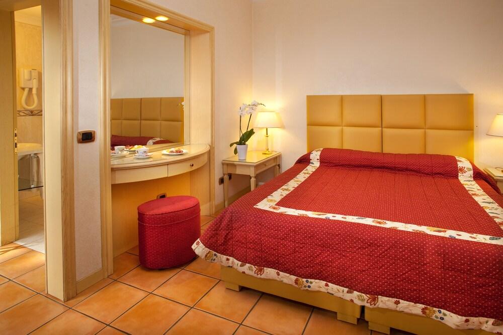 Piccolo Borgo Room Type - Standard Double or Twin Room, Patio