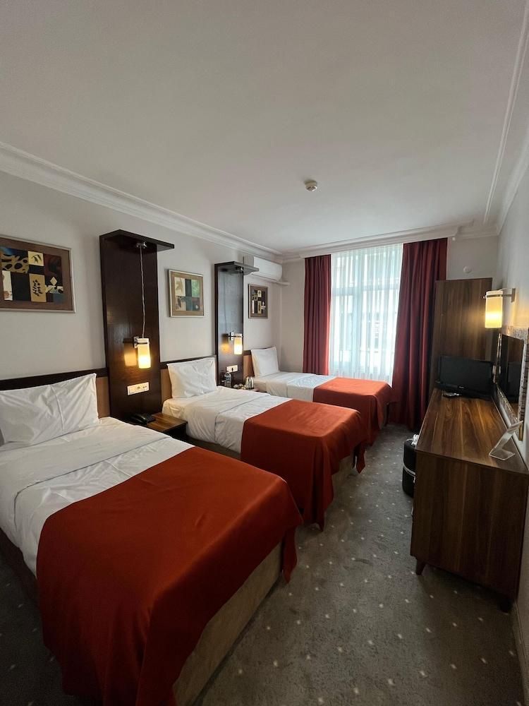 Hotel Topkapı Room Type - Triple Room