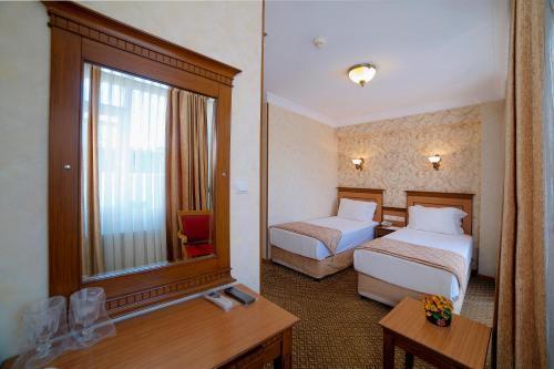 Grand Unal Hotel Room Type - Double Room