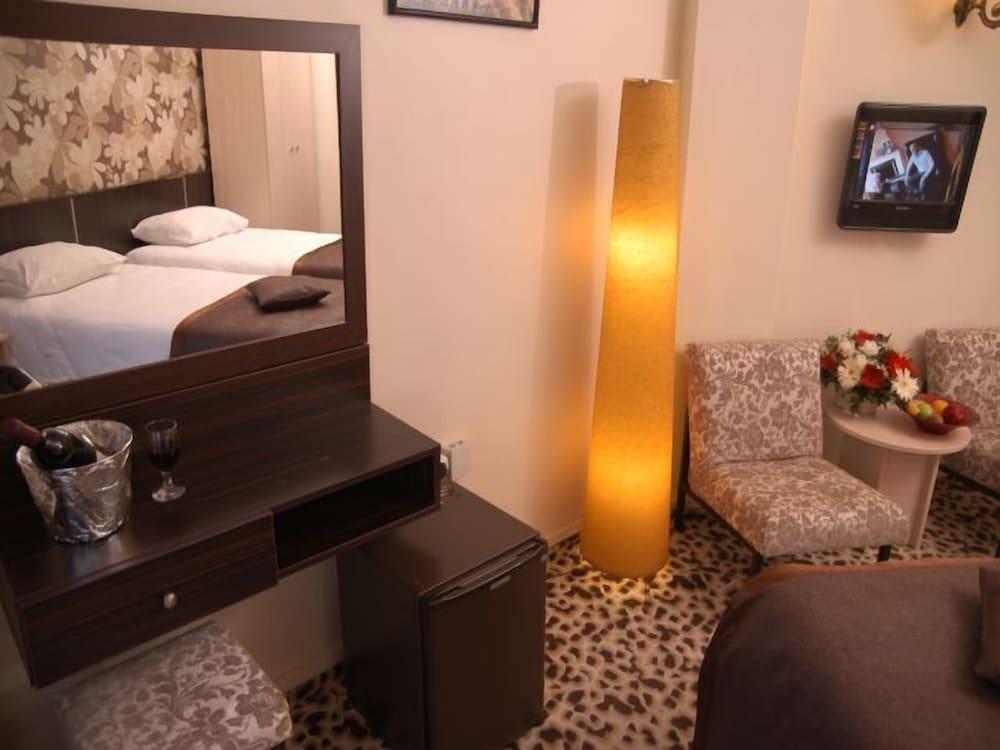 Maya Hotel Istanbul - Tap to explore photos