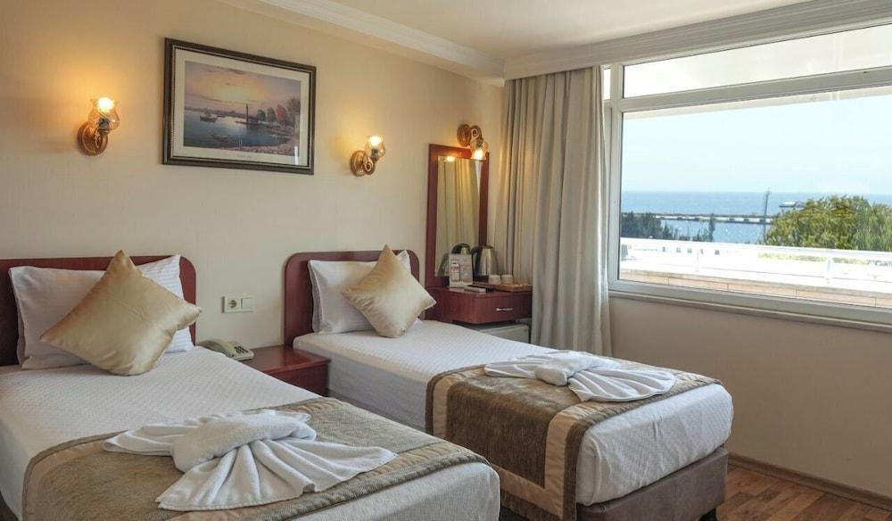 Hotel Akyildiz Room Type - SEA VIEW BALCONY ROOM DBL AND TWIN