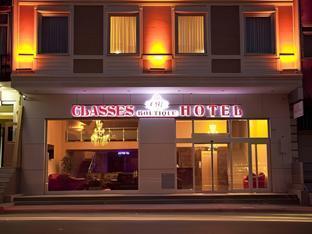 Classes Hotel - Tap to explore photos