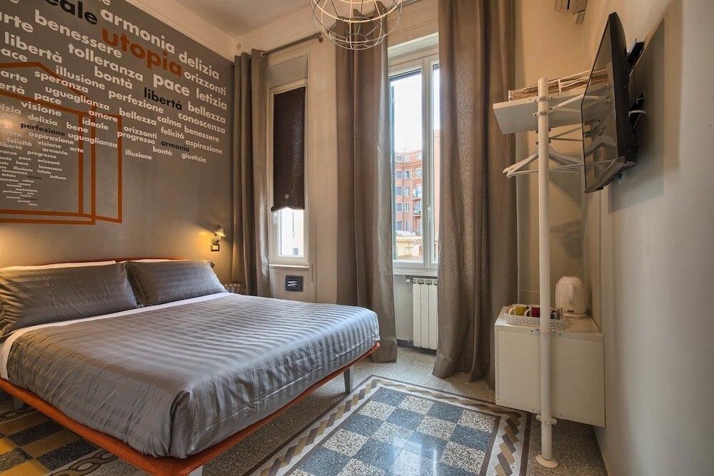 The Pope's Window Room Type - Double Room