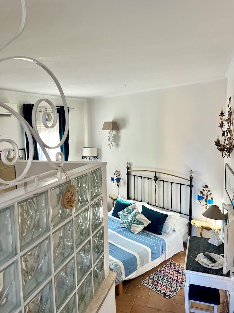 Barocchetto Romano Room Type - Luxury Triple Room, Terrace