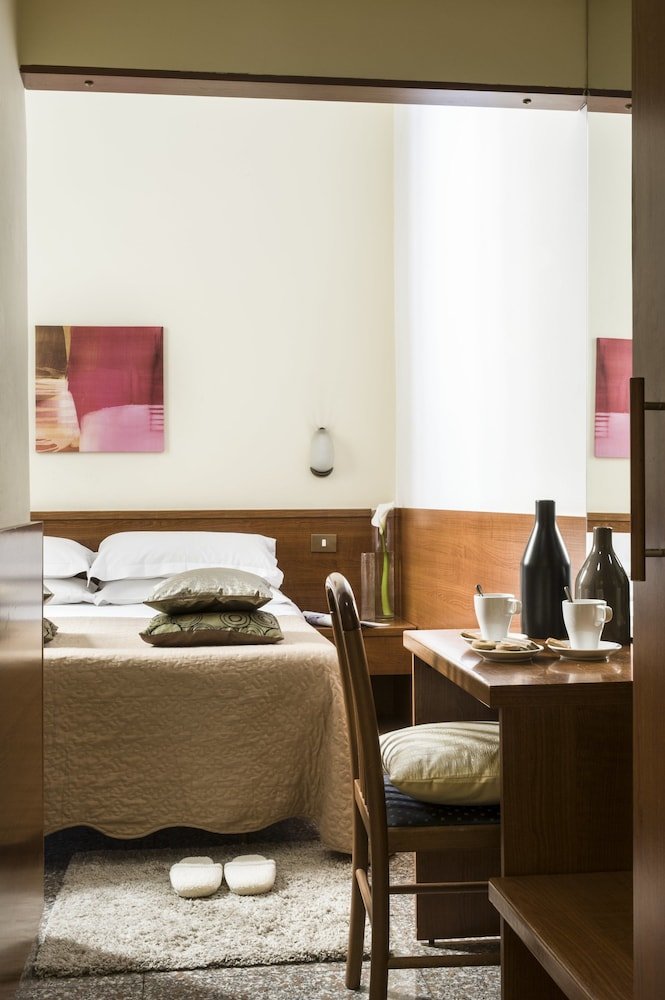Hotel Cervia - Tap to explore photos