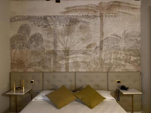 Condotti Rooms - Tap to explore photos