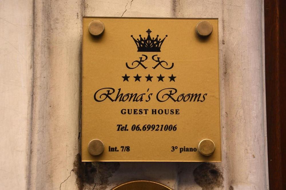 Condotti Rooms - Tap to explore photos