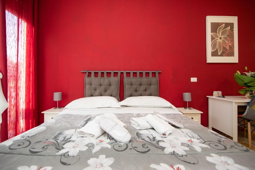 Imperiale Roma Trastevere Room Type - Economy Double Room