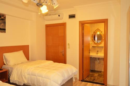 Hotel Yonca Room Type - Deluxe Double Room