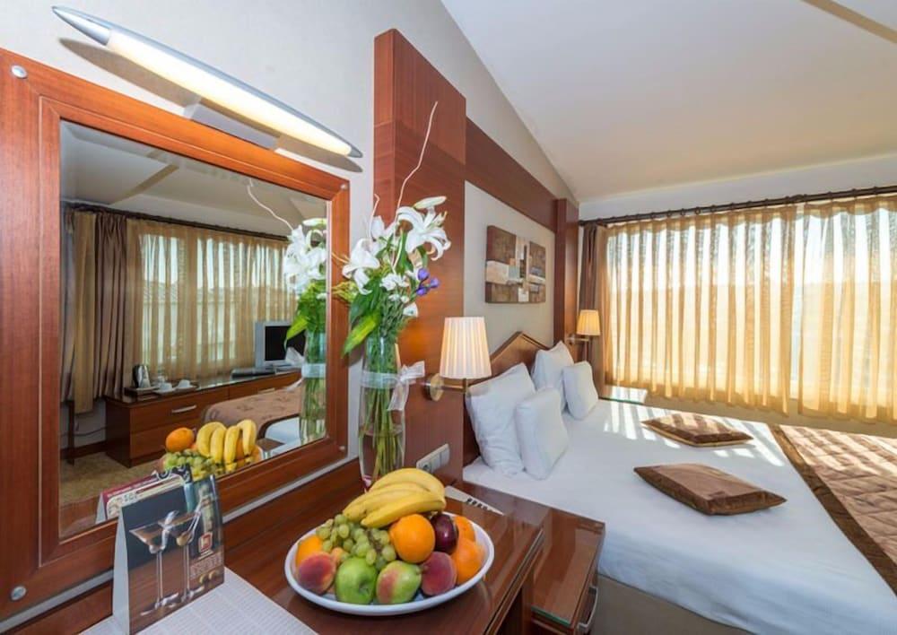 Vatan Asur Otel Room Type - Superior Deluxe Suite Room