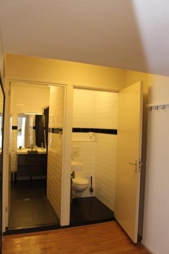 Frankendael Apartments Room Type - Apartment - Ground Floor Frankendael Apartments Room Type - Apartment - Ground Floor