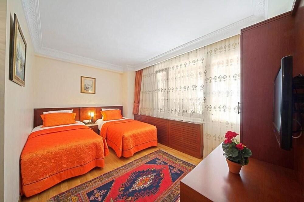 Dilhayat Kalfa Hotel Room Type - Standard Double or Twin Room, Private Bathroom Dilhayat Kalfa Hotel Room Type - Standard Double or Twin Room, Private Bathroom