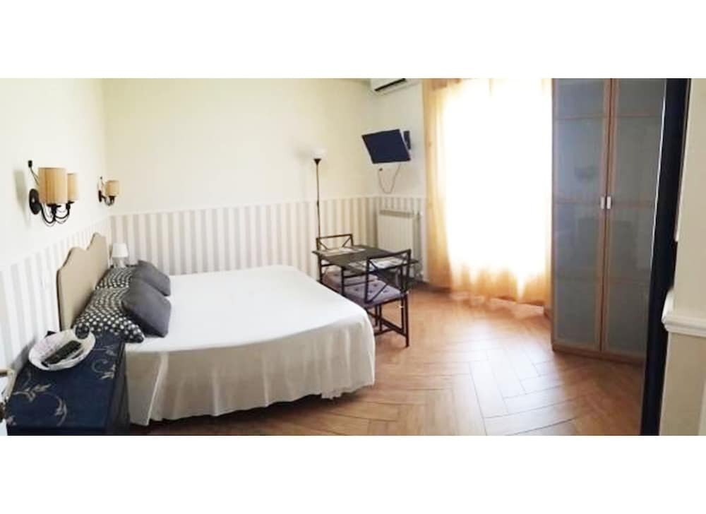 Casa Celeste - Tap to explore photos