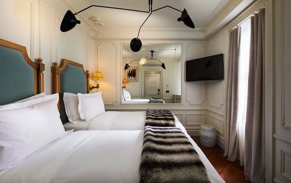 The Marlton Hotel Room Type - The Twin