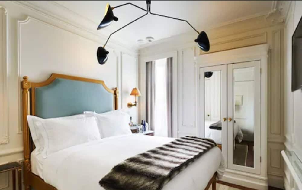 The Marlton Hotel Room Type - Petite Queen