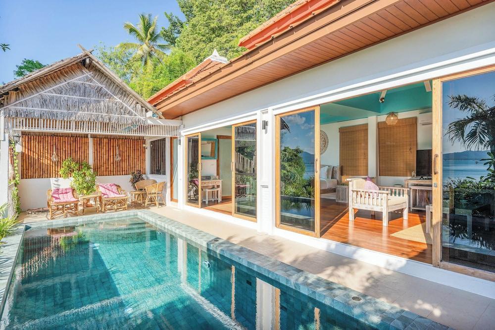 Soul Villas By The Beach - Phuket - Tap to explore photos