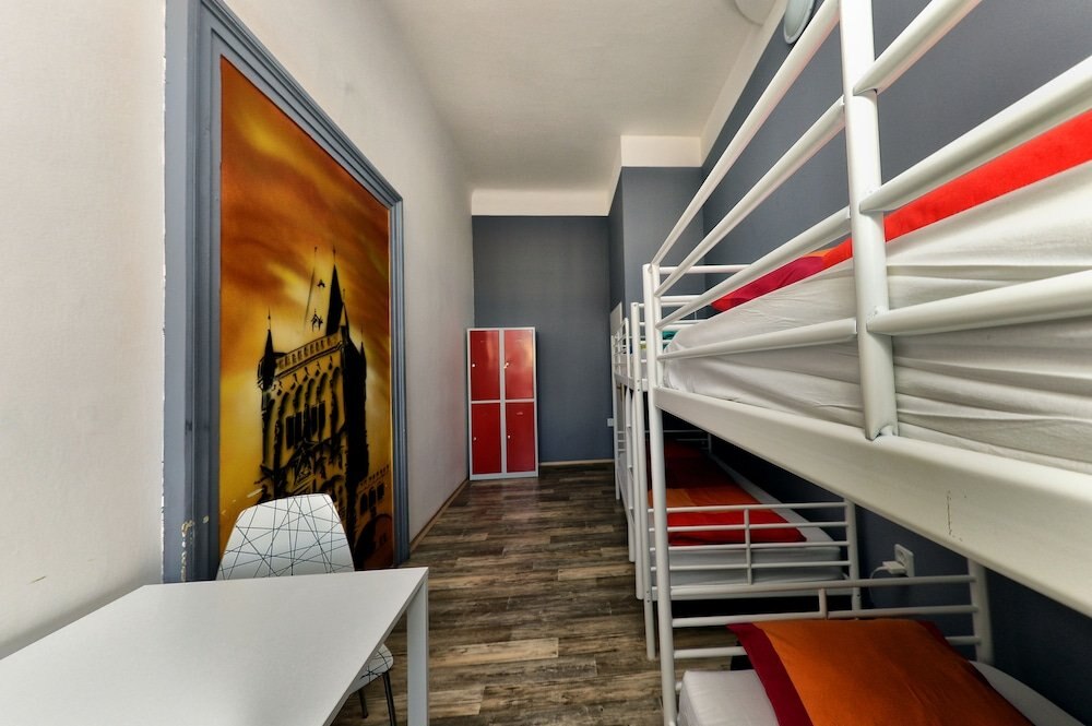 Onefam Home Room Type - Bed in Shared Mixed Dormitory for 4 People with Shared Bathroom