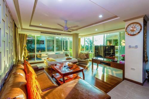 Karon View Apartments - Tap to explore photos
