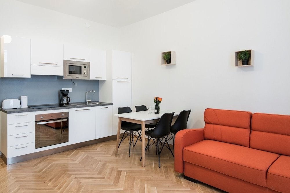 Rehorova Apartments Room Type - Design Studio Suite, Kitchen (   04)