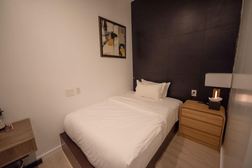 The One Boutique Hotel Room Type - Compact Room