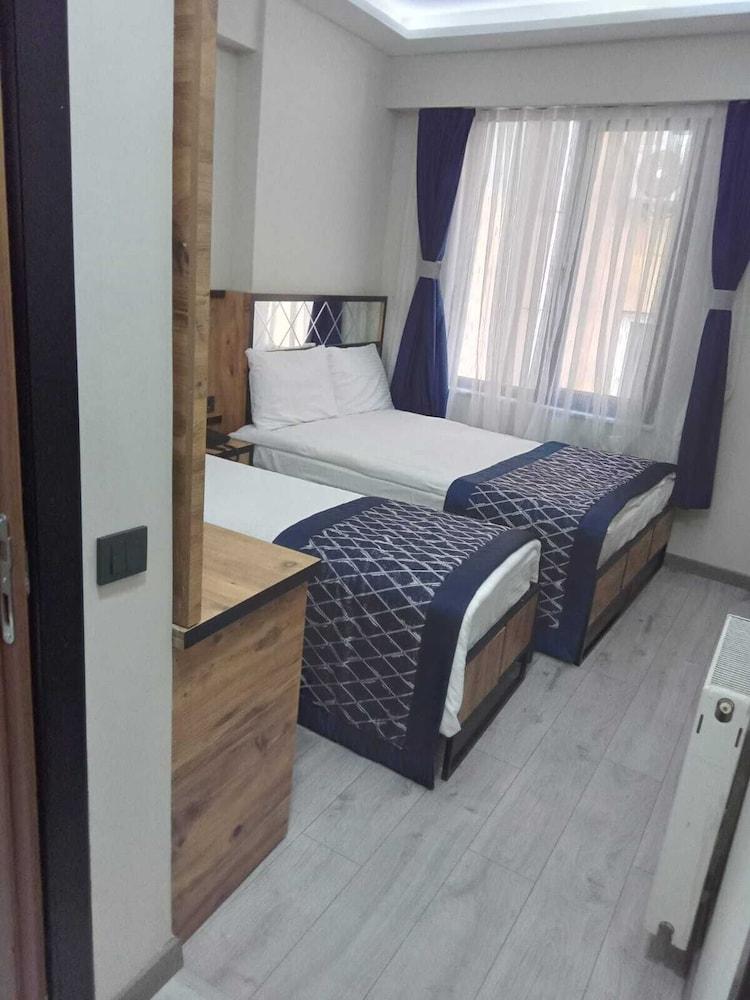 Vizyon Hotel - Old City Room Type - Deluxe Triple Room