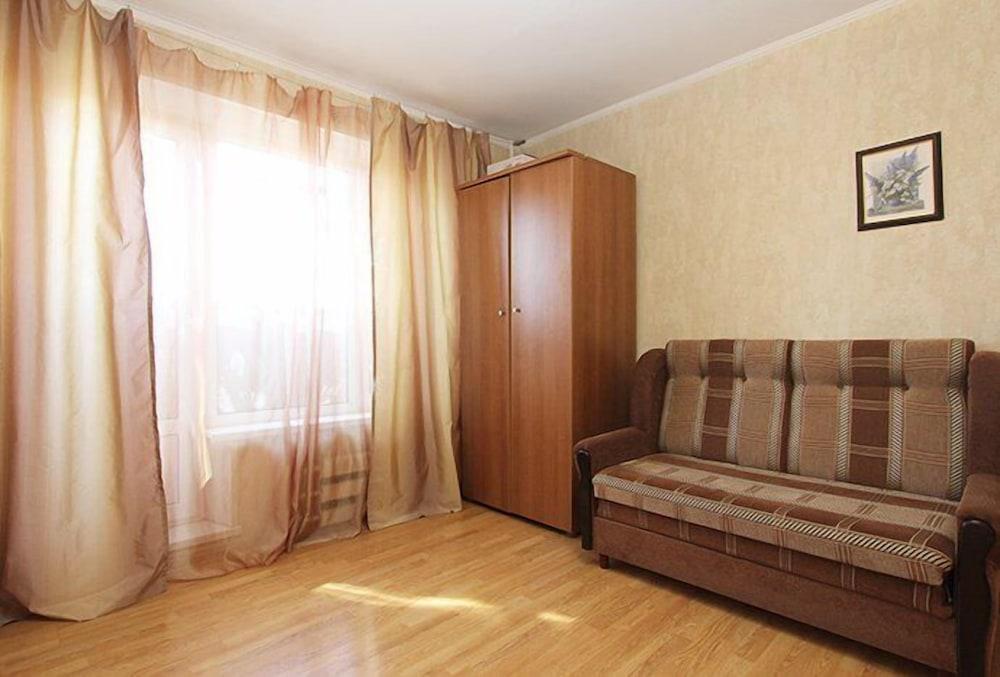 ApartLux Andropova Prospect - Tap to explore photos