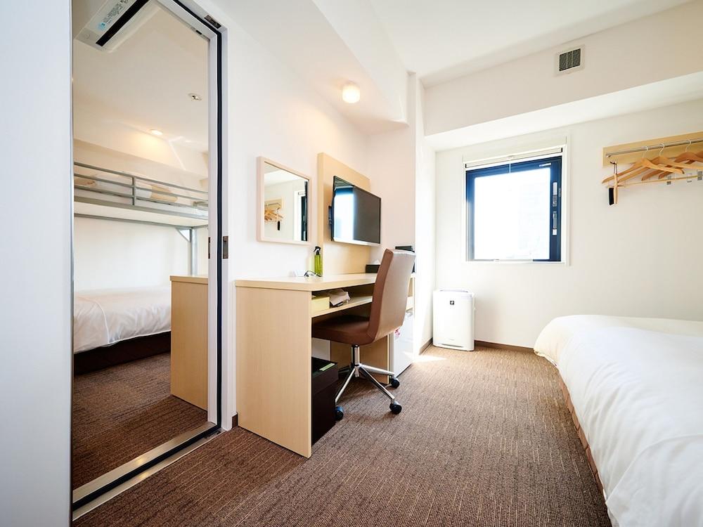 Super Hotel Akihabara-Suehirocho Room Type - Connecting Room with 2 Double Bed and 2 Upper Bunk Bed, Non Smoking