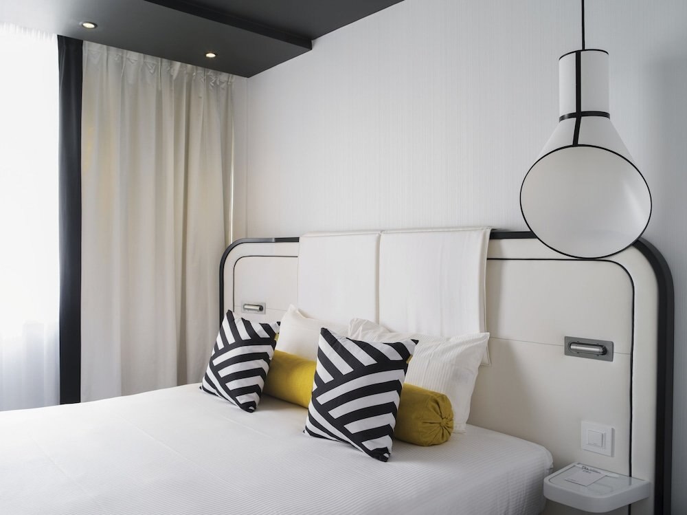 Ekta Hotel Room Type - Elegance Room