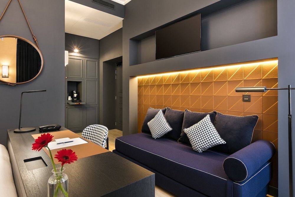 Hotel Square Louvois Room Type - Deluxe Room