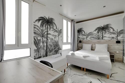 Modern's Hotel Room Type - Superior Double Room