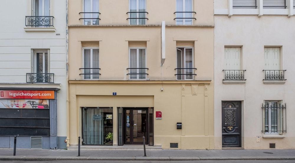 Hotel La Perle Montparnasse - Tap to explore photos