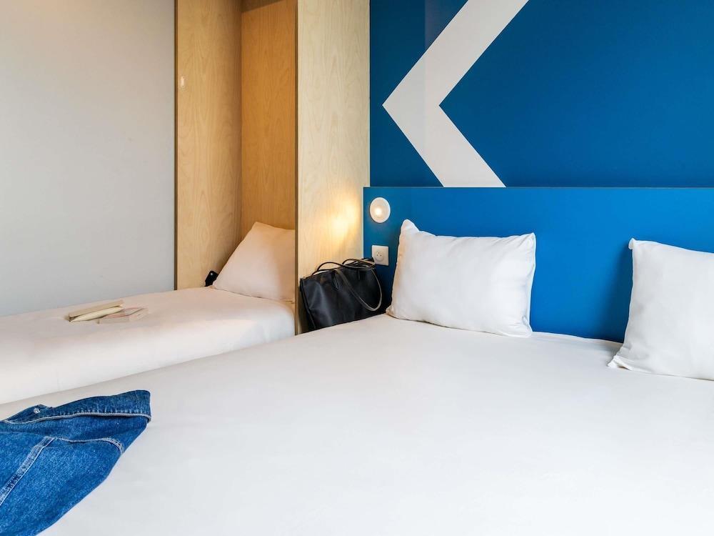 ibis budget Chatillon Paris Ouest - Tap to explore photos