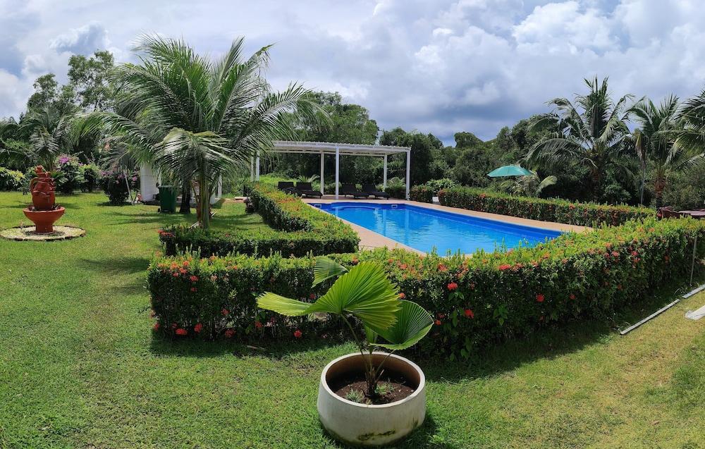 Orchidilla Residence Mai Khao Beach Phuket - Tap to explore photos