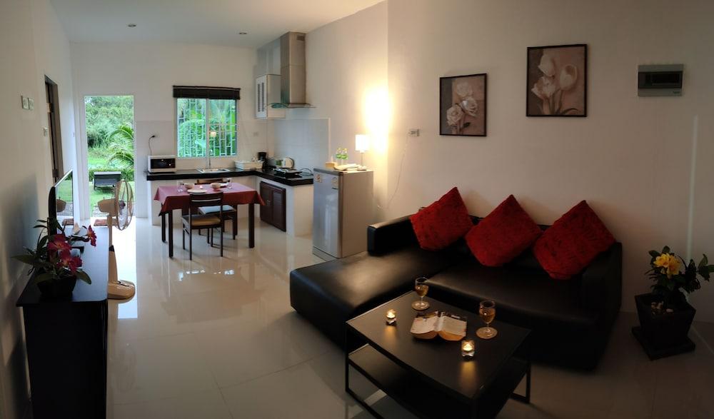Orchidilla Residence Mai Khao Beach Phuket - Tap to explore photos