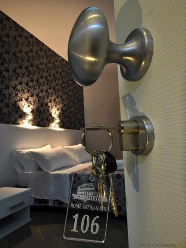 Rome Vatican Inn - Tap to explore photos
