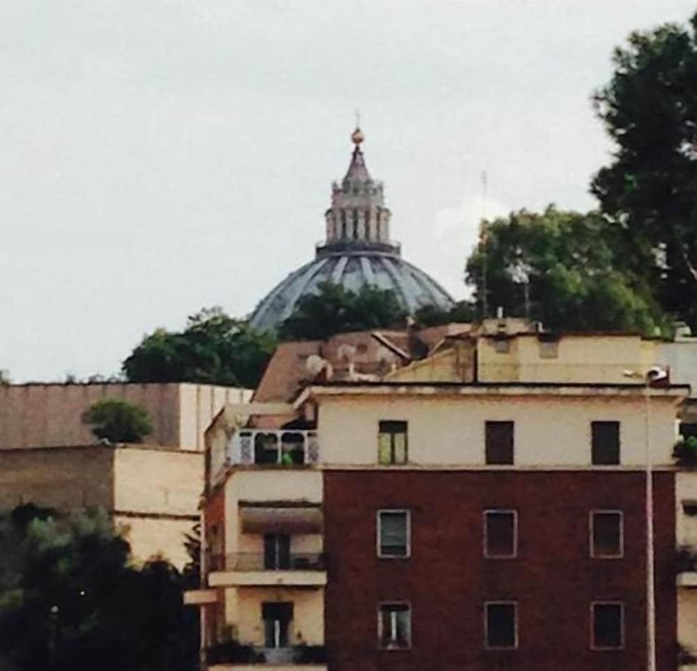 Ager Vaticanus - Tap to explore photos
