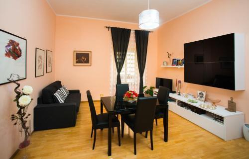 B&B Eternal Rome Inn - Tap to explore photos