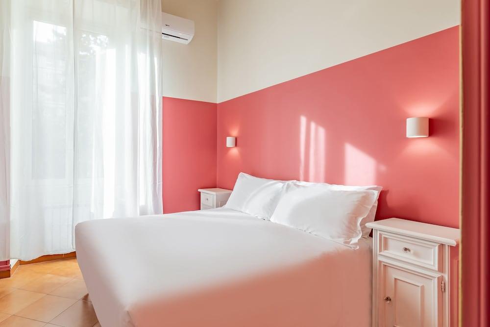 Hotel Infinito Room Type - Standard Double or Twin Room Hotel Infinito Room Type - Standard Double or Twin Room