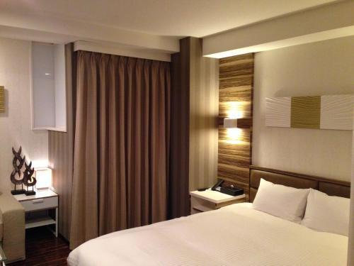 Amand Hotel Room Type - Double Room - Non-Smoking Amand Hotel Room Type - Double Room - Non-Smoking