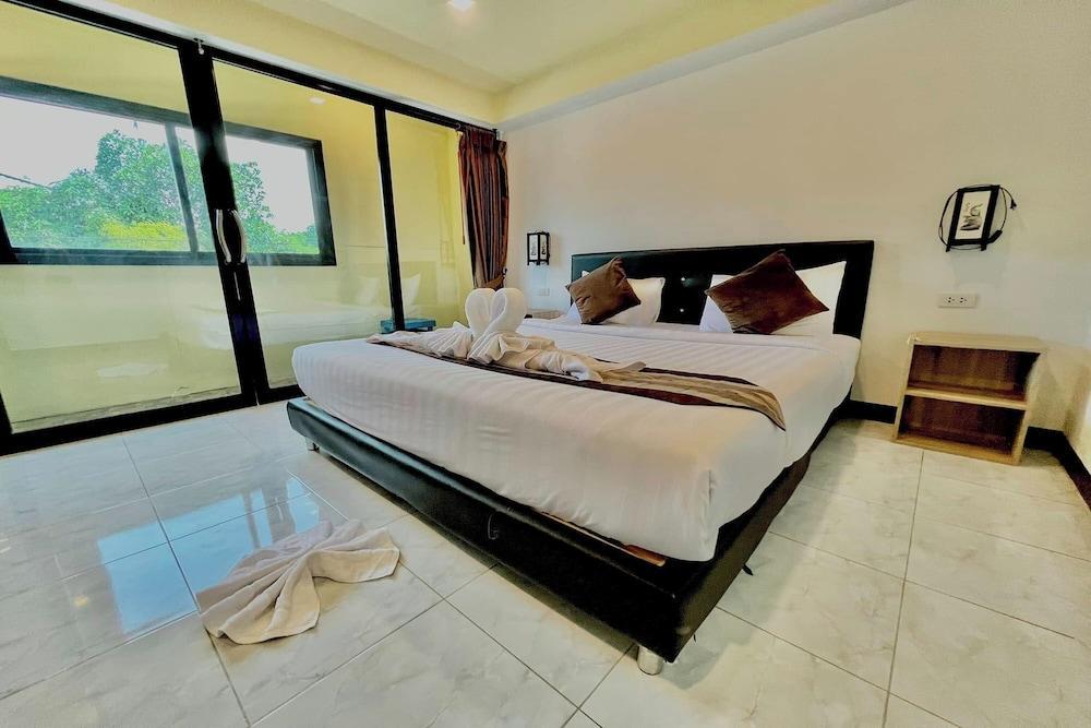 The Shore Samui Room Type - Economy Room