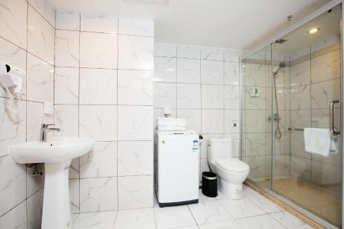 Yo Yo Apartment Zheng Jia Dong Fang Branch Guangzhou Apartment Price Address Reviews