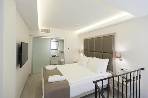 Perla Galata Hotel Room Type - Deluxe Family Room - Basement Perla Galata Hotel Room Type - Deluxe Family Room - Basement