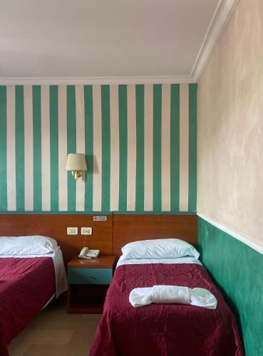 Hotel Center 3 Room Type - Superior Triple Room Hotel Center 3 Room Type - Superior Triple Room