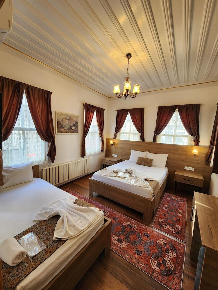 Kadıköy White House Room Type - Studio Suite